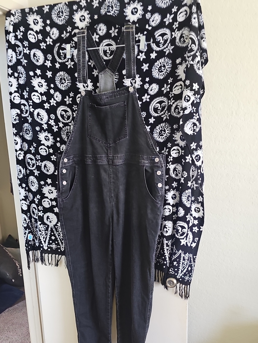 Black Women's Denim Overalls - Classic Bib Jumpsuit